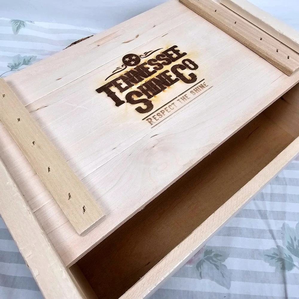 Tennessee Shine Co Wooden‎ Crate Storage Box Rope Handle